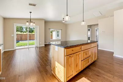 2287 Evie Lane, Grants Pass, OR 97527 - Photo 13