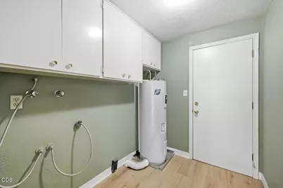 2905 El Dorado Drive, Medford, OR 97504 - Photo 17