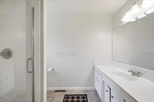 2905 El Dorado Dr, Medford, OR 97504 - Photo 23