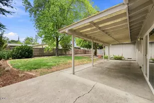 2905 El Dorado Dr, Medford, OR 97504 - Photo 25