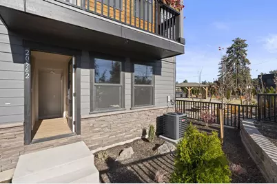 20552 NE Empire Avenue, Bend, OR 97701 - Photo 23
