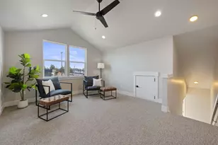 20552 NE Empire Ave, Bend, OR 97701 - Photo 21