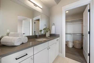 20556 NE Empire Avenue, Bend, OR 97701 - Photo 19