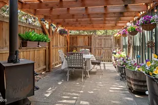 56038 Black Duck Rd, Bend, OR 97707 - Photo 13