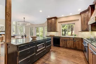 61524 Tam McArthur Loop, Bend, OR 97702 - Photo 19