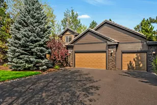 61524 Tam McArthur Loop, Bend, OR 97702 - Photo 3