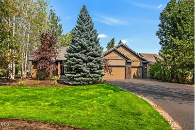 61524 Tam McArthur Loop, Bend, OR 97702 - Photo 1