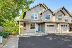 228 Talent Ave, Talent, OR 97540 - Photo 31