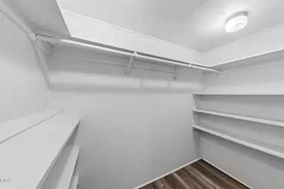 858 E 9th Street, Medford, OR 97504 - Photo 29