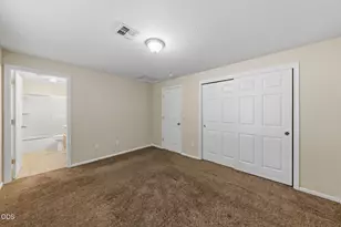858 E 9th St, Medford, OR 97504 - Photo 59