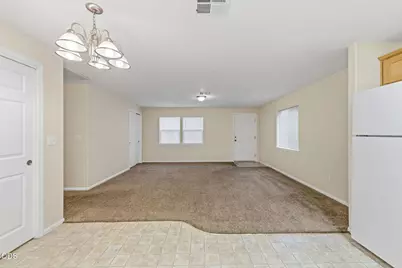 858 E 9th Street, Medford, OR 97504 - Photo 51