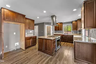 1615 NW Olmar Dr, Grants Pass, OR 97526 - Photo 15