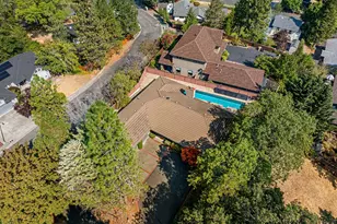 1615 NW Olmar Dr, Grants Pass, OR 97526 - Photo 37