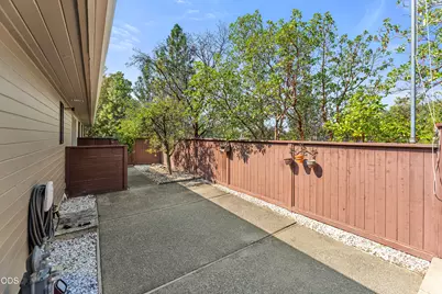 1615 NW Olmar Drive, Grants Pass, OR 97526 - Photo 39