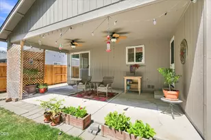 468 Westminster Dr, Eagle Point, OR 97524 - Photo 21