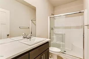 63107 NE Henningsen Pl, Bend, OR 97701 - Photo 27