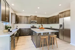 63107 NE Henningsen Pl, Bend, OR 97701 - Photo 5