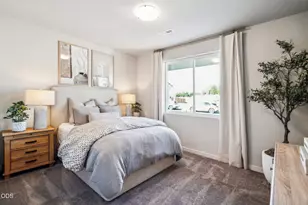 63107 NE Henningsen Pl, Bend, OR 97701 - Photo 19