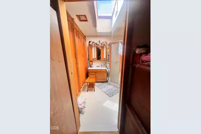 9535 N Charleston Avenue, Portland, OR 97203 - Photo 15