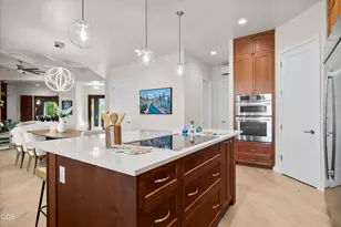 61649 Hosmer Lake Dr, Bend, OR 97702 - Photo 37
