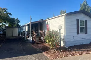 2385 Table Rock Rd, Medford, OR 97501 - Photo 1