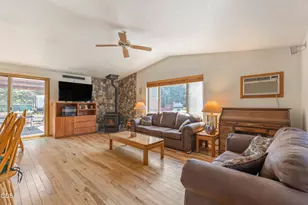 55872 Wood Duck Dr, Bend, OR 97707 - Photo 3
