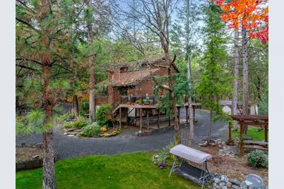 300 Dunlap Road, Jacksonville, OR 97530 - Photo 37
