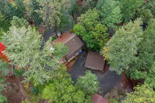 300 Dunlap Rd, Jacksonville, OR 97530 - Photo 43
