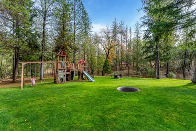 300 Dunlap Road, Jacksonville, OR 97530 - Photo 49