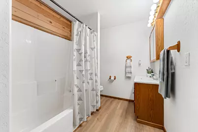 300 Dunlap Road, Jacksonville, OR 97530 - Photo 15