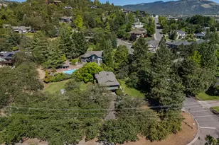 132 High Oak Dr, Medford, OR 97504 - Photo 17