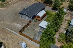158 Train Ln, Shady Cove, OR 97539 - Photo 21