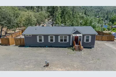 158 Train Lane, Shady Cove, OR 97539 - Photo 1