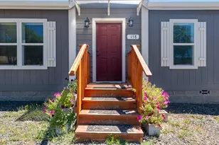 158 Train Ln, Shady Cove, OR 97539 - Photo 31