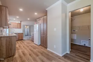 158 Train Ln, Shady Cove, OR 97539 - Photo 5