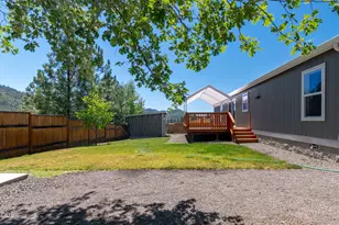 158 Train Ln, Shady Cove, OR 97539 - Photo 3
