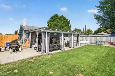 46 Tracy Avenue, Eagle Point, OR 97524 - Photo 27