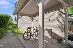 830 Park St, Ashland, OR 97520 - Photo 25
