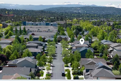 2934 NE Dogwood Drive, Bend, OR 97701 - Photo 3