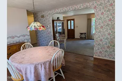 435 E C Street, Jacksonville, OR 97530 - Photo 13