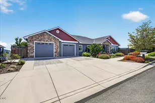 4200 Falcon Ridge Terrace, Medford, OR 97504 - Photo 3