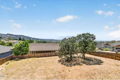 4200 Falcon Ridge Terrace, Medford, OR 97504 - Photo 37