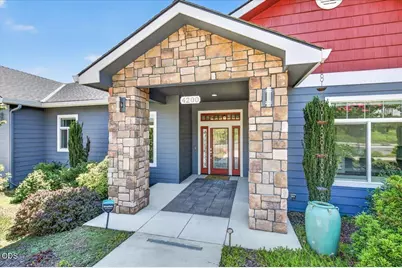 4200 Falcon Ridge Terrace, Medford, OR 97504 - Photo 3