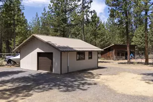 15810 Green Forest Rd, La Pine, OR 97739 - Photo 37