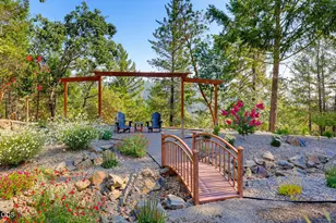 2355 Johns Peak Rd, Central Point, OR 97502 - Photo 73