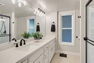 2355 Johns Peak Rd, Central Point, OR 97502 - Photo 35