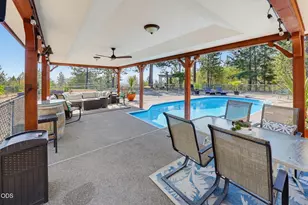 2355 Johns Peak Rd, Central Point, OR 97502 - Photo 55