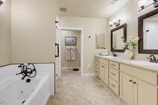 2355 Johns Peak Rd, Central Point, OR 97502 - Photo 97