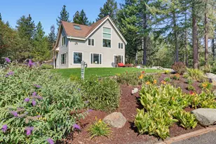 2355 Johns Peak Rd, Central Point, OR 97502 - Photo 15
