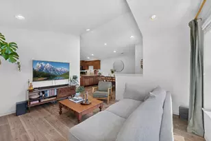 61980 NE Nate's Pl, Bend, OR 97701 - Photo 11